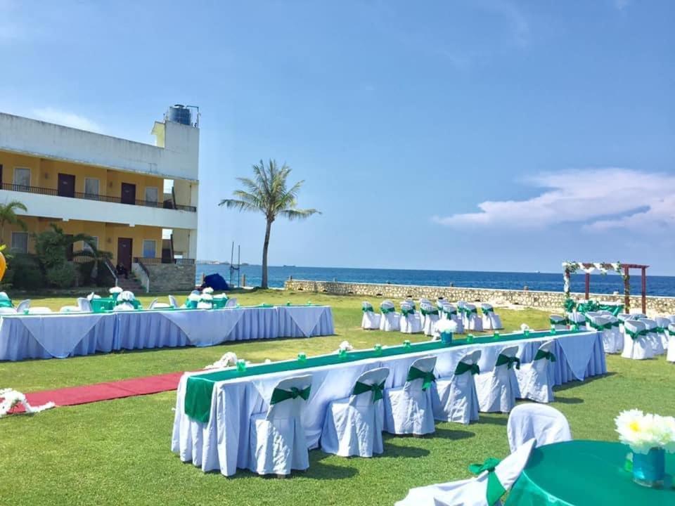 Danao Coco Palms Resort Cebu Esterno foto